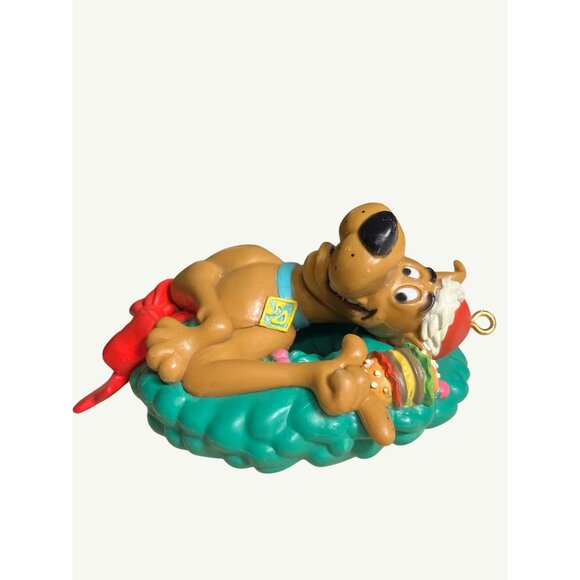 Scooby-Doo Christmas Wreath Ornament 1995 Hanna Barbera Collectible Decoration - Picture 6 of 9